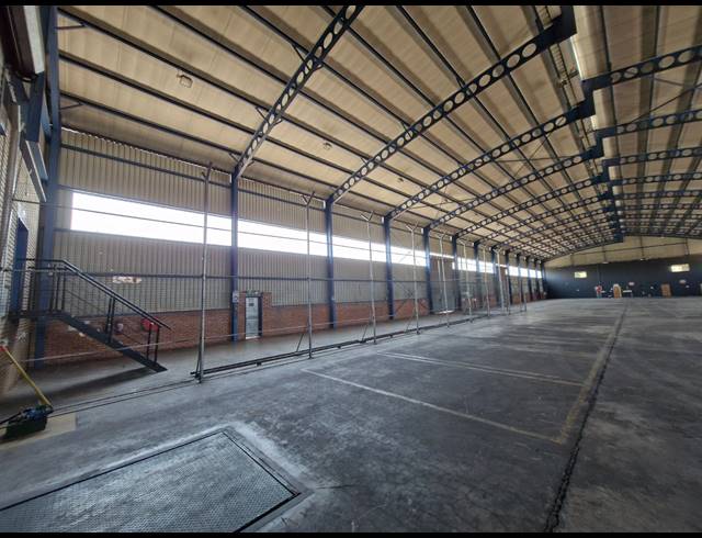 2,315M² WAREHOUSE TO LET IN GERMISTON INDUSTRIAL